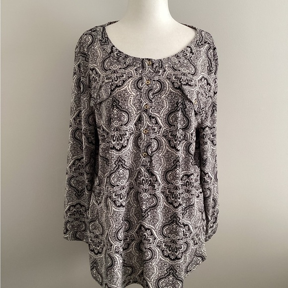 Anne Klein Blouse, Size L-XL - Picture 1 of 7